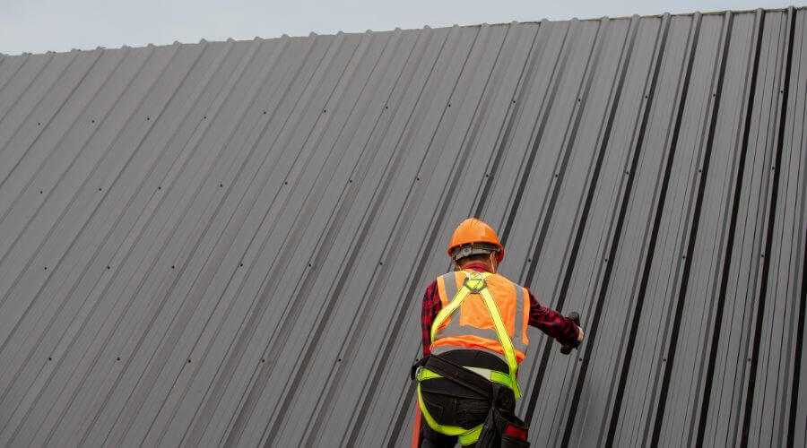 Professional metal roof installation services in Horseshoe Bay, TX